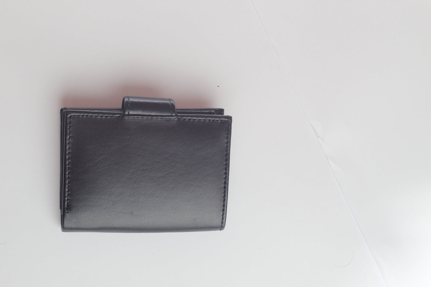 Trifold wallet