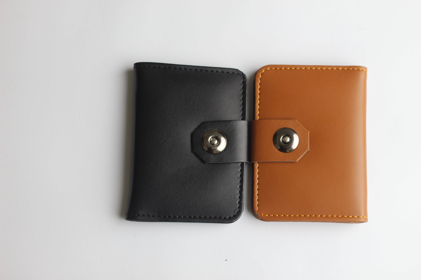 Pure Synthetic Wallet With Magnetic Button Lock