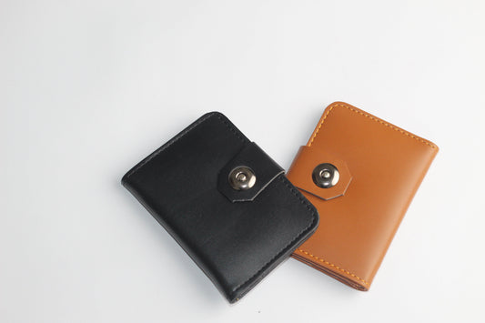 Pure Synthetic Wallet With Magnetic Button Lock