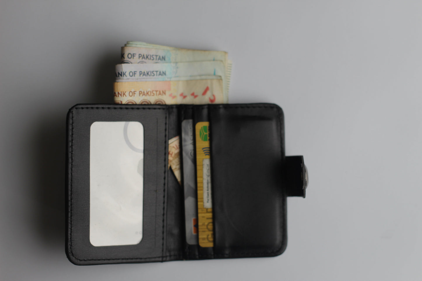 Pure Synthetic Wallet With Magnetic Button Lock